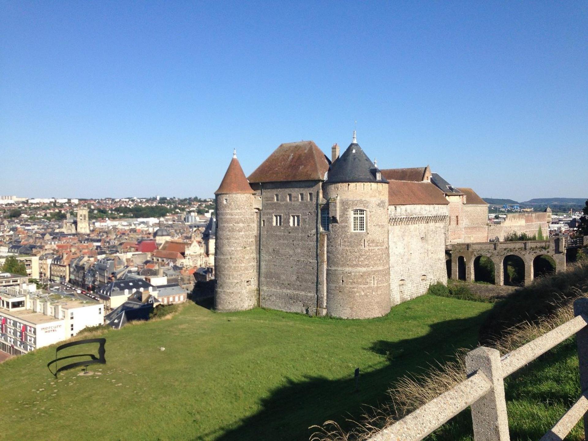 Le Voilier Ensoleille - Proximite Plage & Gare - Confort & Tranquillit Dieppe Bagian luar foto